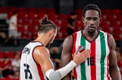 Karşıyaka 94-51 Yukatel Merkezefendi Belediyesi Basket (MAÇ SONUCU)