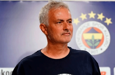 Jose Mourinho istedi! Fenerbahçe'den Trippier harekatı