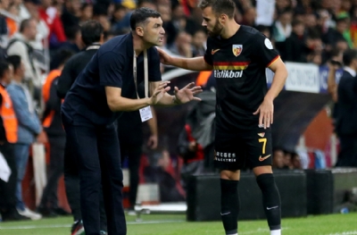 Kayserispor Teknik Direktörü Burak Yılmaz görevinden istifa etti