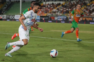 Olmadı bu Rachid Ghezzal!