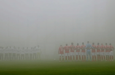 Benfica maçına sis engeli! Sadece 9 dakika oynanabildi