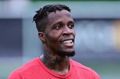 Lyon'dan flaş Zaha açıklaması! 'Futbolcu olarak değerlendirmek zor'