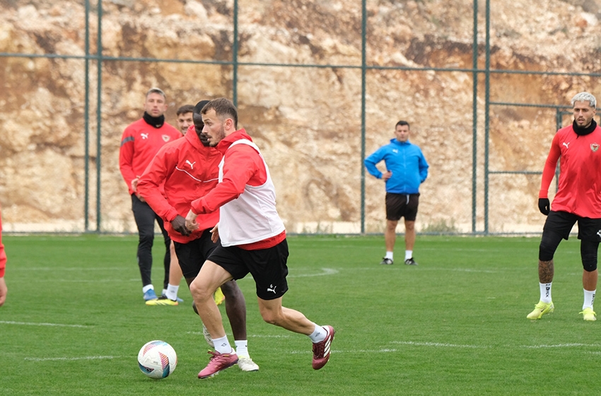 Hatayspor, Başakşehir'e hazır