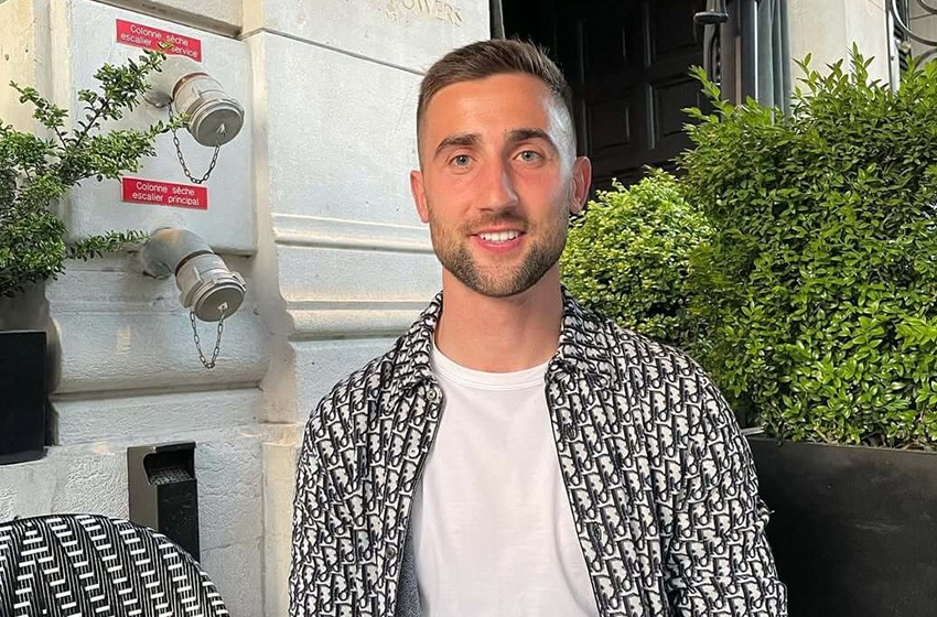 Alanyaspor voleyi vurdu!