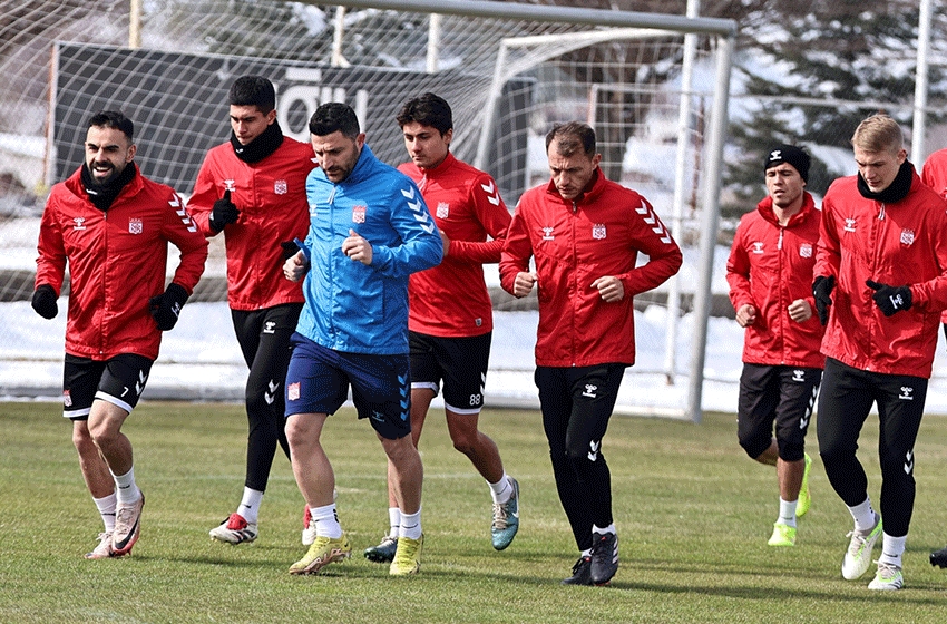 Sivasspor'da Konyaspor hazırlıkları başladı