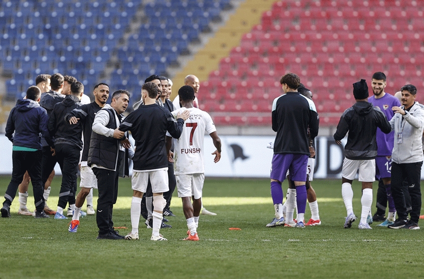 Atakaş Hatayspor - Corendon Alanyaspor: 1-0 (MAÇ SONUCU)