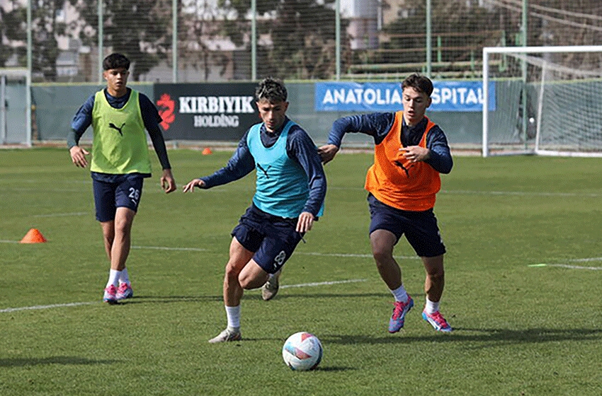 Alanyaspor'da Adana Demirspor mesaisi
