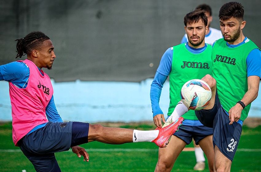 Adana Demirspor hazırlıkları sürdürdü