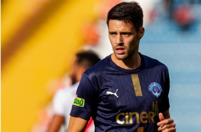 Kasımpaşa geri gönderdi