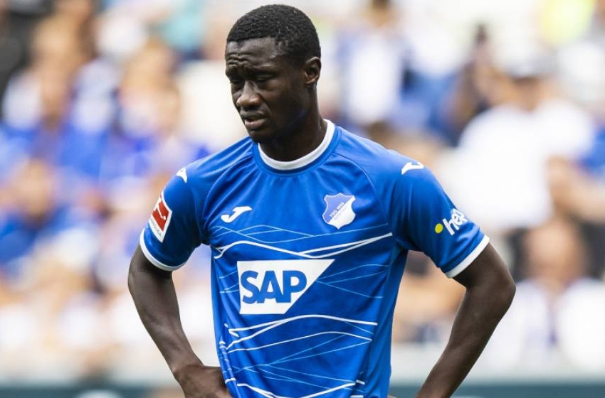 Malili ön liberoda rakip Salzburg