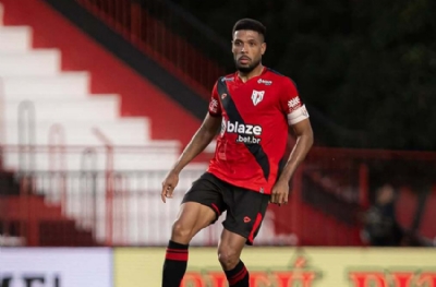 Göztepe'nin yeni yıldızı imzaya geliyor