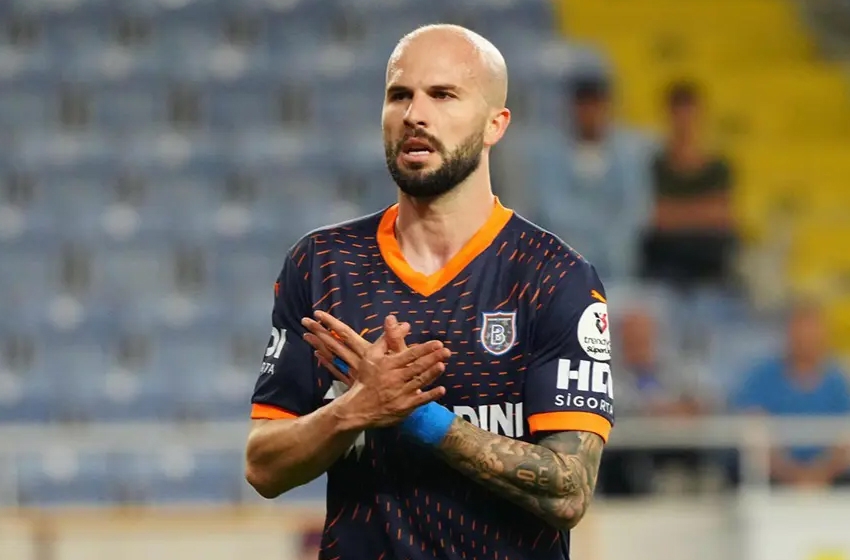 Joao Figueiredo, Malezya'ya transfer oldu