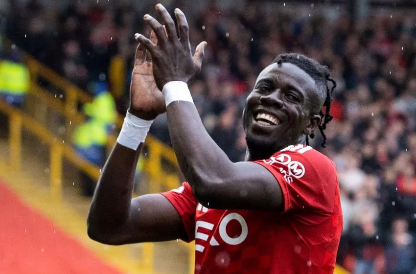 Pape Gueye'nin Kasımpaşa'ya transferi ertelendi