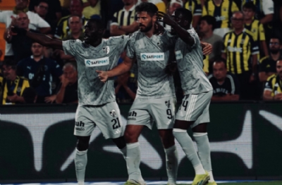 Trabzonsporlular izleyip ağladılar! 'Neden bu adamı almadık ki'