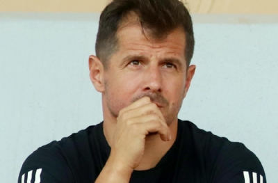 Belözoğlu'nun hedefi tepeden kopmamak