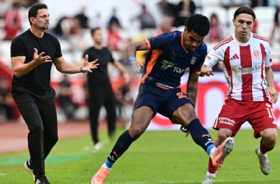 Antalyaspor-Başakşehir:0-4(MAÇ SONUCU)