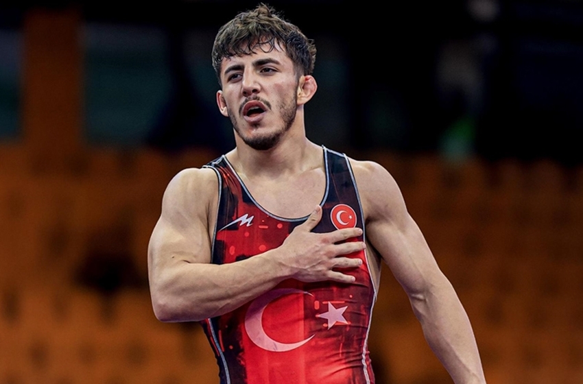 Tolga Özbek'ten Dünya Şampiyonası'nda bronz madalya