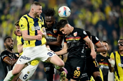 Kayserispor dipten kurtulmak, Fenerbahçe zirveye tırmanmak istiyor