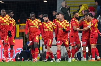 Göztepe duvar örüyor