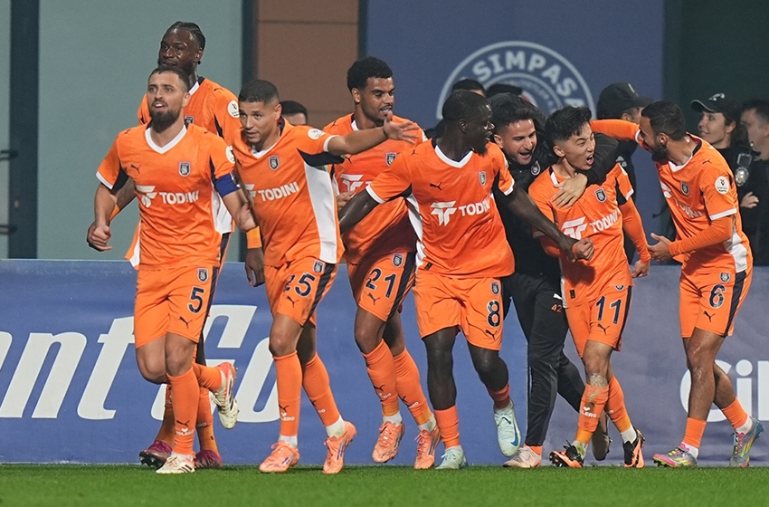 Kasımpaşa - Başakşehir: 1-3 (MAÇ SONUCU)