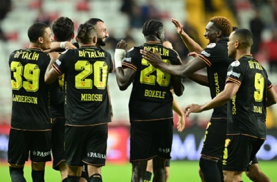 Antalyaspor-Göztepe: 1-2 (MAÇ SONUCU)