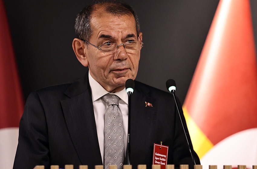 Dursun Özbek'ten transferde mesafe politikası