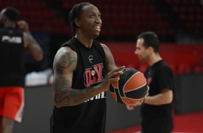 Olympiacos ile yolları ayrılan Saben Lee için Beşiktaş devrede