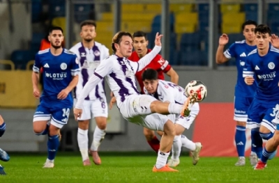 Keçiörengücü - Beyoğlu Yeni Çarşı: 3-1 (MAÇ SONUCU)