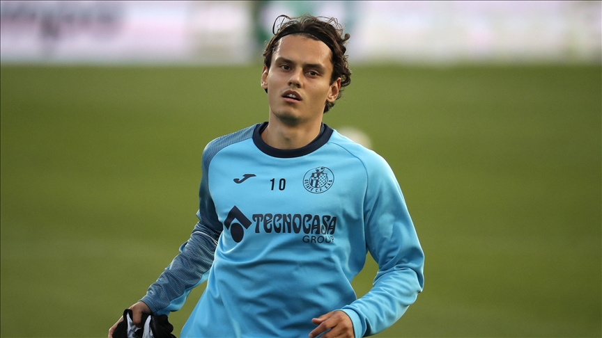 Enes Ünal