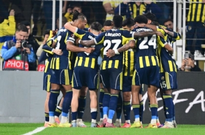 Fenerbahçe'nin transfer ihtiyacı net: Bas bas bağırıyor