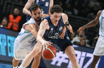 Türk Telekom - Anadolu Efes: 75-70 (MAÇ SONUCU)