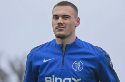  Chelsea bol taksitli teklifi kabul ederse Jörgensen'in tapusu alınabilir!