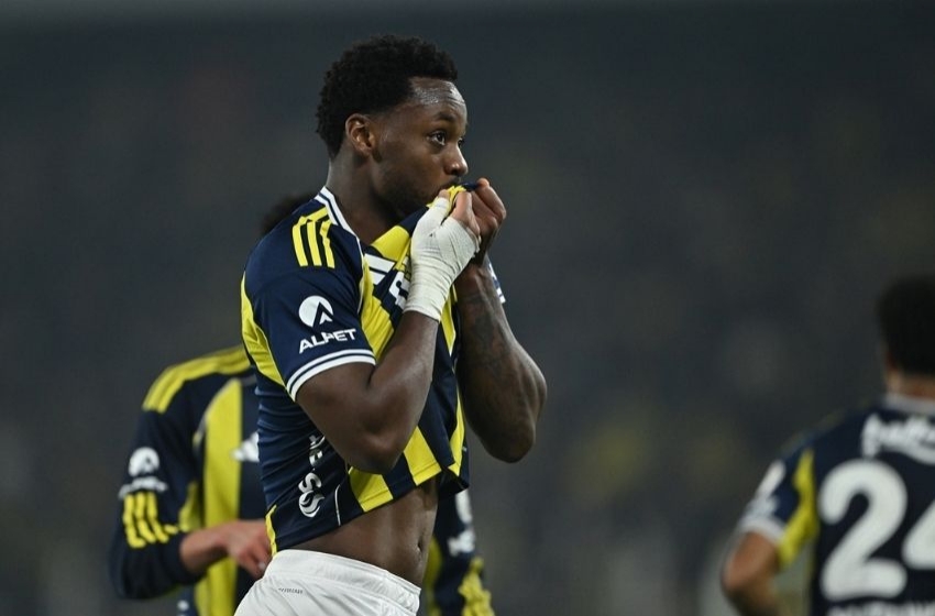 Jhon Duran Fenerbahçe'ye enerji patlaması ile dönüyor