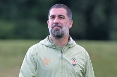 Arda Turan'dan Jonjo Shelvey'e cevap