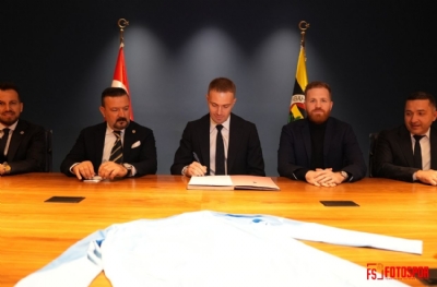 Fenerbahçe, Mert Günok'u açıkladı