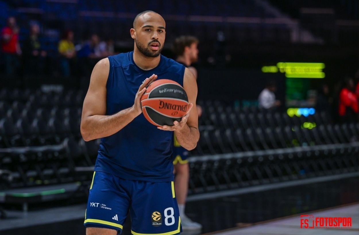 Dubai - Fenerbahçe Beko: 92-81 (MAÇ SONUCU)