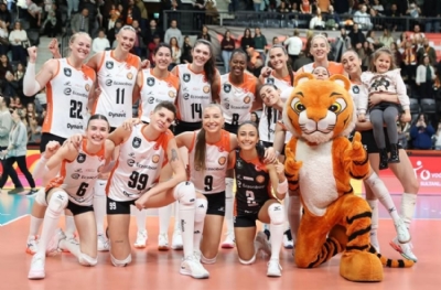 Eczacıbaşı Dynavit - İlbank: 3-0 (MAÇ SONUCU)