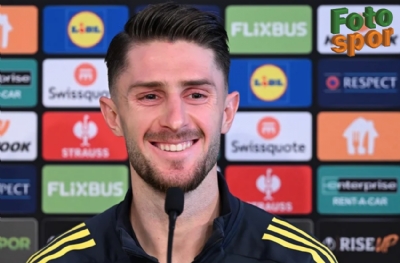 İsmail Yüksek için kuyruk oldular