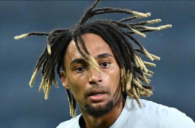 Sacha Boey için tehlike çanları