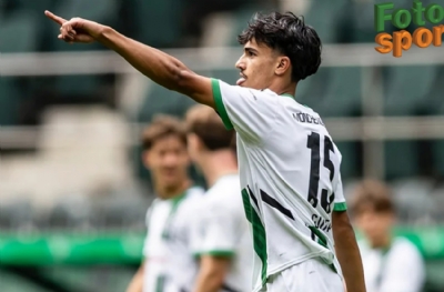  Can Armando Güner imza için saatleri sayıyor