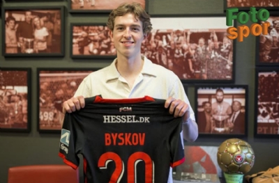 Galatasaray'dan sürpriz 10 numara: 20 yaşında