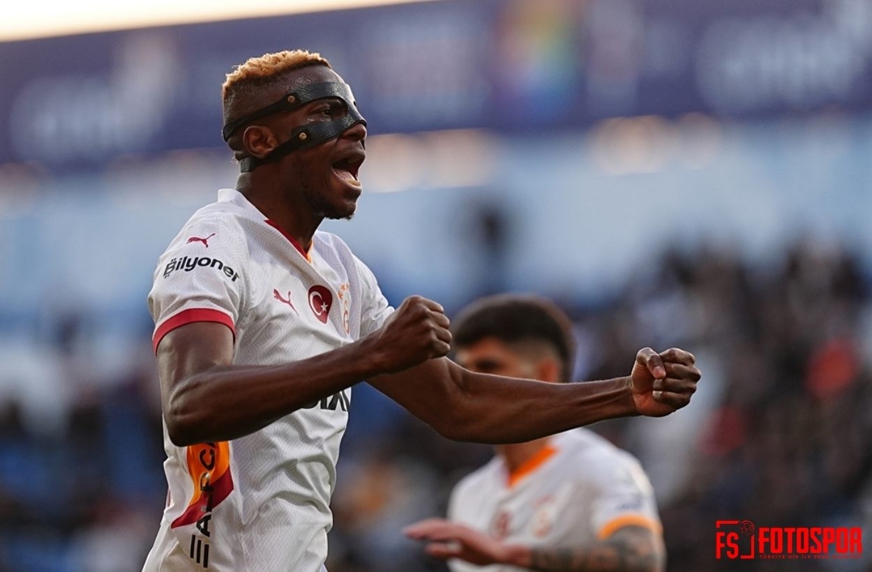 Osimhen yine sakatlandı