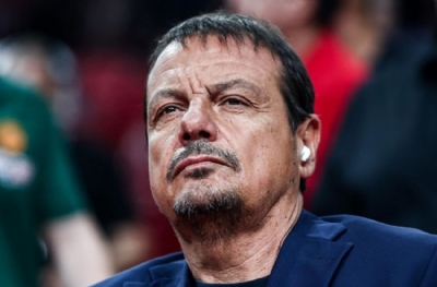 Ergin Ataman ateş püskürdü