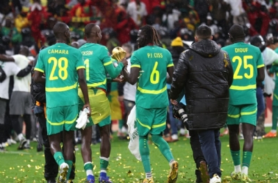 Senegal Afrika şampiyonluğunu kutluyor