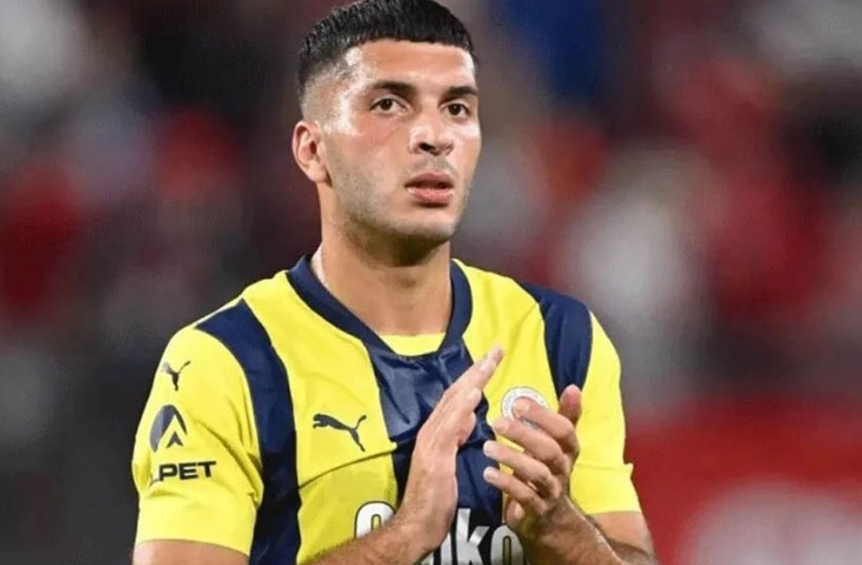 Ajax, Oğuz Aydın için Fenerbahçe ile görüştü