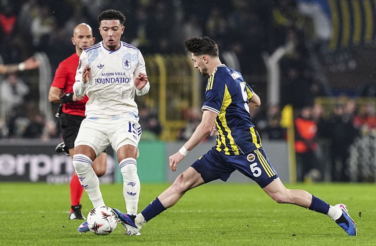 İsmail Yüksek, Premier Lig'de piyasa yaptı