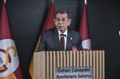 Dursun Özbek divan toplantısını transfer için mi terk etti?