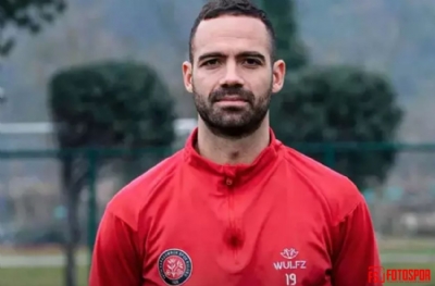 Fatih Karagümrük'e İtalyan savunmacı