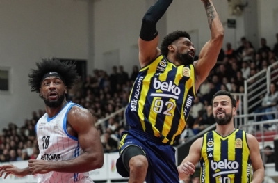 Aliağa Petkimspor - Fenerbahçe Beko: 70-78 (MAÇ SONUCU)