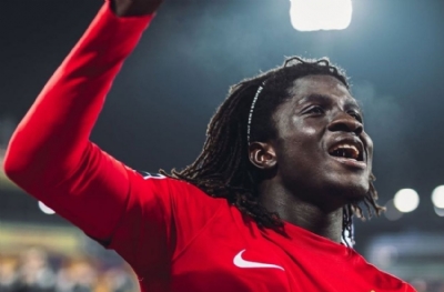 Galatasaray'a Caleb Yirenkyi Mansour Grup engeli